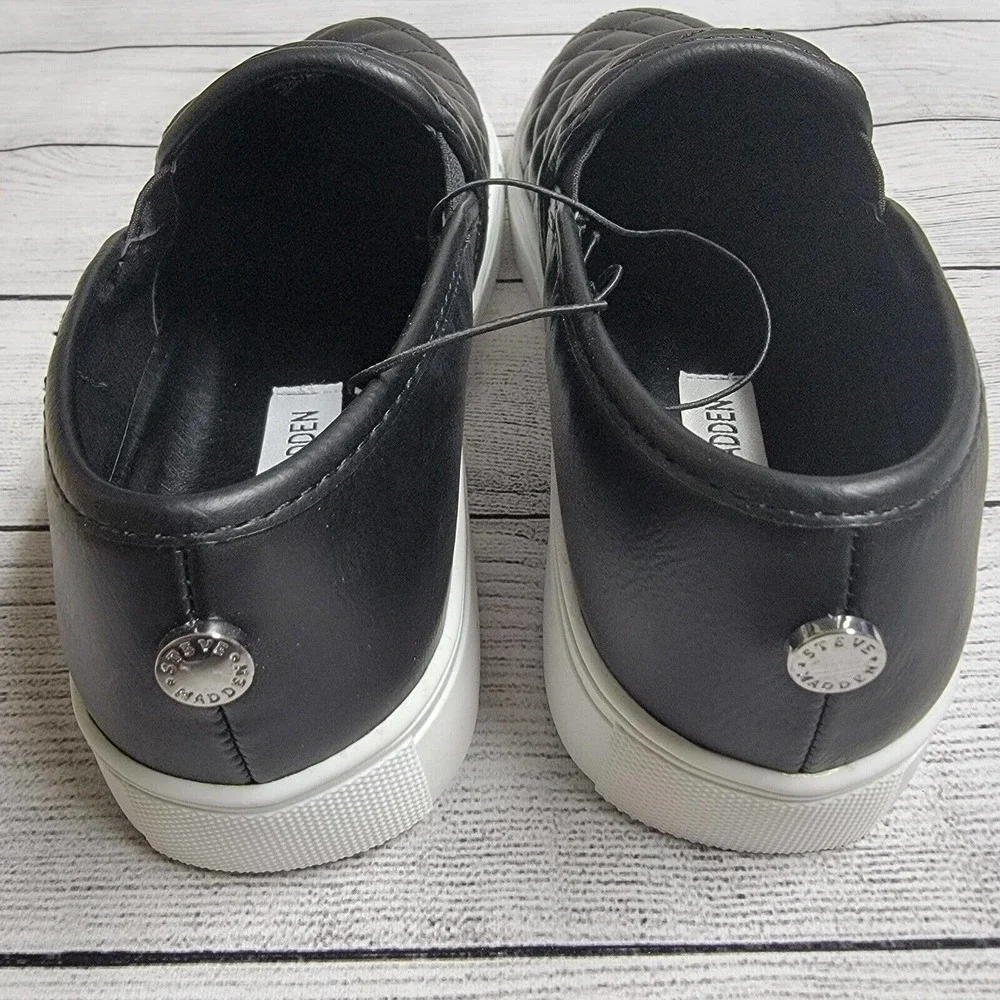 Steve Madden Electric Slip On Quilted Sneakers Black Women's Size 9 - Picture 3 of 6